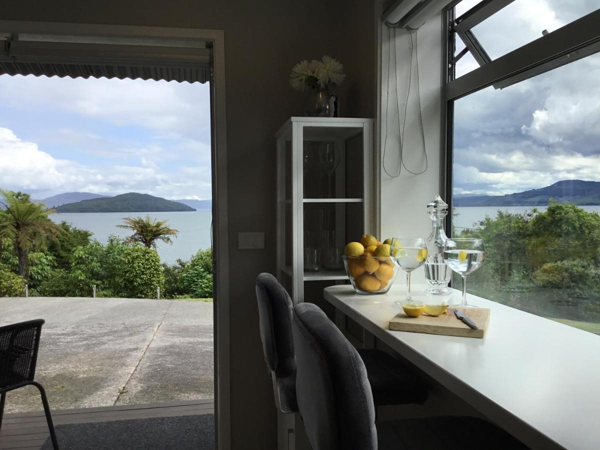 Spectacular Lake Views Rotorua Exterior photo